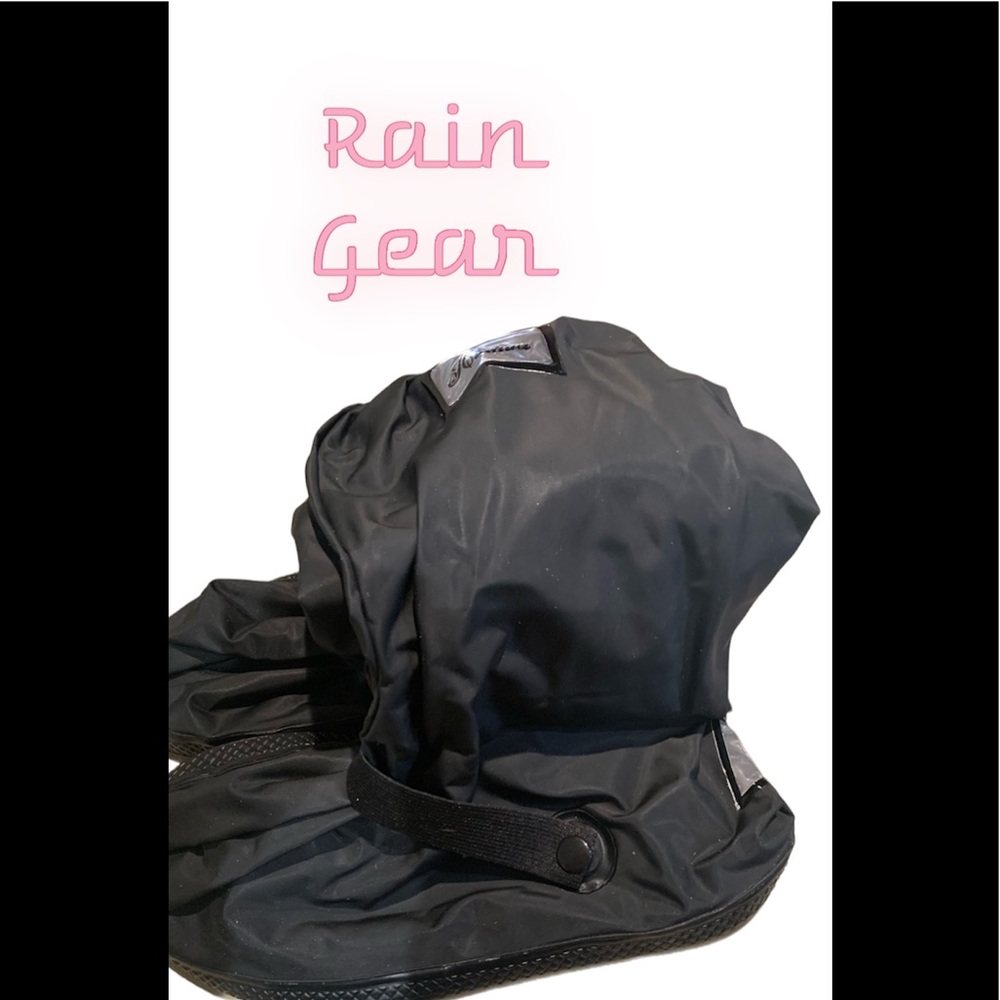 Rain gear shoe covers size 8